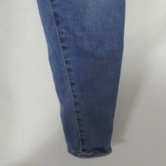 AMERICAN EAGLE - Ne(x)t Level Stretch - High Rise Jegging | 6 regular | Denim - Picture 9 of 16